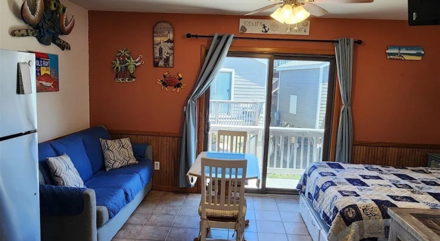 Студия 9 Nautical Nine Studio Bedroom Condo by RedAwning