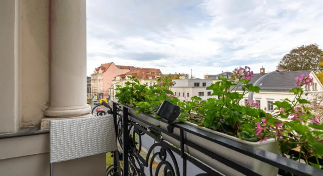 Люкс с 2 комнатами с балконом Limehome Dresden Antonstraße