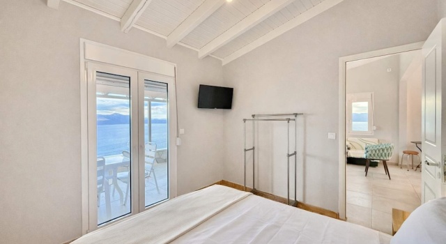 Nireos Coast Evia - Panoramic Seaview Gem, Забронировать Апартаменты/квартира Акти Ниреос Греция