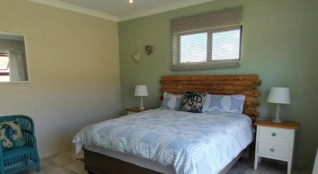 En-Suite, Private Room, Free Wifi in Plett