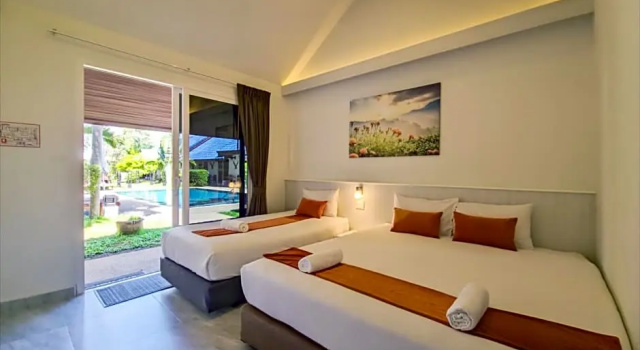 Номер Superior Guesthouse Phuket Airport