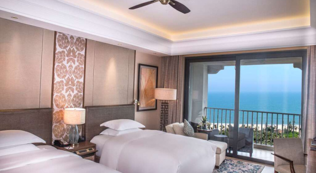 Crowne Resort Spa  Beach Resort Hainan, Book Ferieresort Meilan 