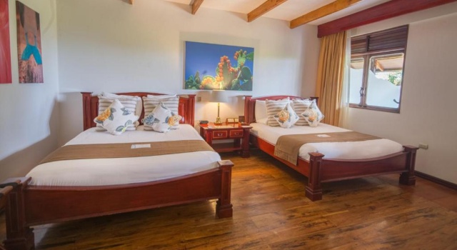 Четырёхместный номер Deluxe Royal Palm Galapagos, Curio Collection Hotel by Hilton