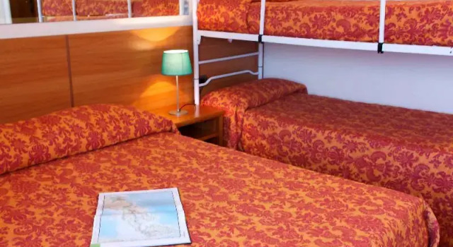 Standard- firedobbelt værelse med altan Ilgo Hotel