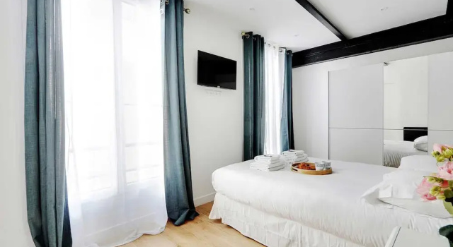 Lovely Apartment Montorgeuil 6P, Забронировать Апартаменты/квартира Отели Парижа с парковкой, рядом с Сантье, Парковка