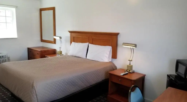 Номер Standard Budget Inn Breezewood