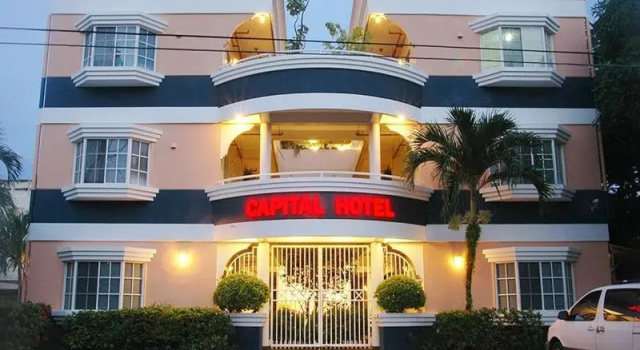 Люкс Capital Hotel