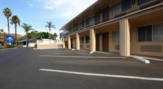 Americas Best Value Inn Riverside, Đặt Khách sạn Riverside California