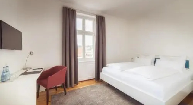 Hotel Villa 8, Забронировать Отель Филлинген-Швеннинген Шварцвальд
