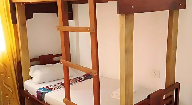 9 Dollar Hotel Zanzibar, Забронировать Отель Стоун Таун Занзибар