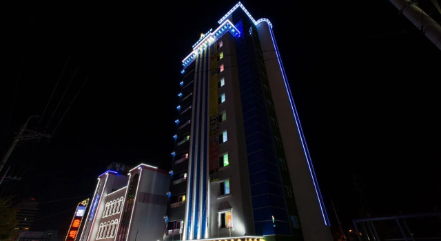 El Tower Hotel, Забронировать Отель Кунсан Чолла-Пукто