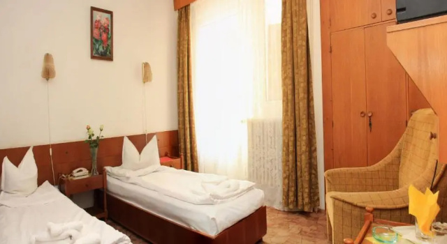 Двухместный номер Standard с балконом Hotel Hefaistos - Sovata