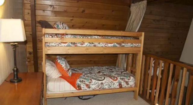RedAwning Mountain Breeze, Забронировать Апартаменты/квартира Апартаменты San Bernardino Mountains, Апартаменты/квартира