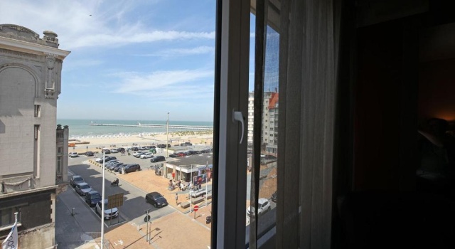 Четырёхместный номер Standard с видом на море Hotel Uilenspiegel