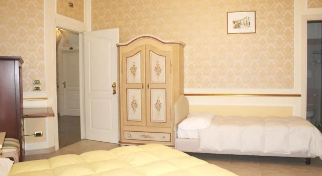 Трёхместный номер Comfort Hotel Rinascimento