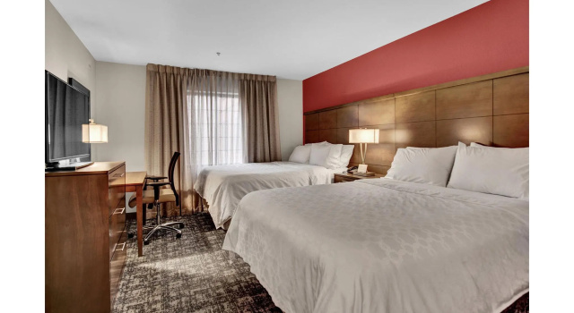 Четырёхместный люкс с 2 комнатами Staybridge Suites Salt Lake-West Valley City by IHG