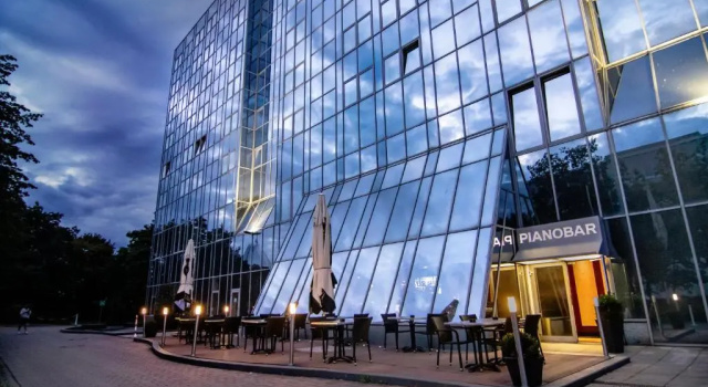 Одноместный номер Comfort PLAZA Premium Darmstadt