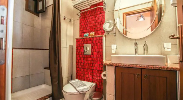 Трёхместный номер Standard с балконом и с красивым видом из окна Alsos House