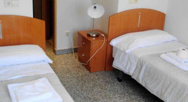 Residencia universitaria Atilano Coco, Забронировать Хостел Отели Саламанки с парковкой, Парковка