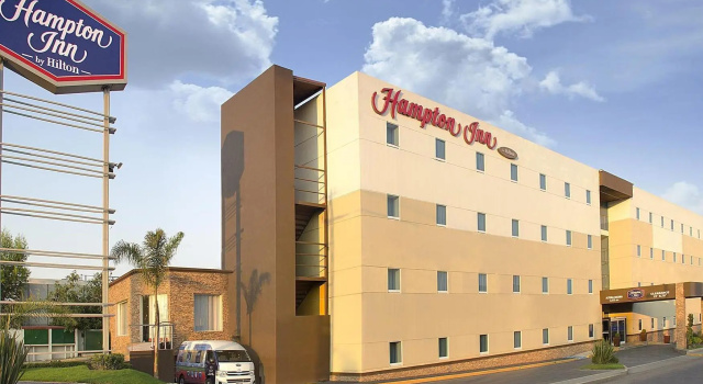 Четырёхместный номер Standard Hampton by Hilton San Juan del Rio