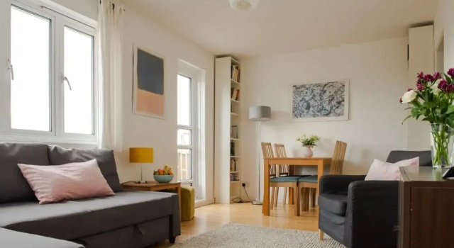 Penthouse Flat in Trendy Peckham with City Views, Забронировать Отель Саутворк Лондон