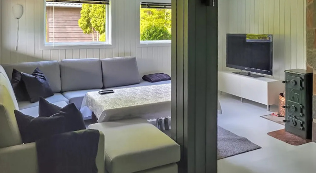 Nice Home in Lyngdal With Wifi and 4 Bedrooms, Забронировать Отель Отели Люнгдал с парковкой, Парковка