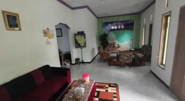 Jambu Merah Homestay, Rezerwuj Apartament Hotele w Banyuwangi z Parkingiem, Parking
