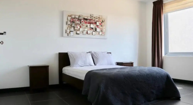 Royal Delight, Rezerwuj Hotel Nima Greater Accra