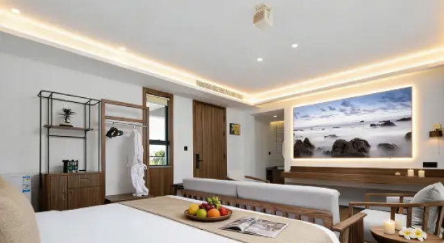 Кровать в общем номере (женский номер) Blue Bird·Infinity Pool Designer Ocean Villa (Riyuewan Store)Wanning
