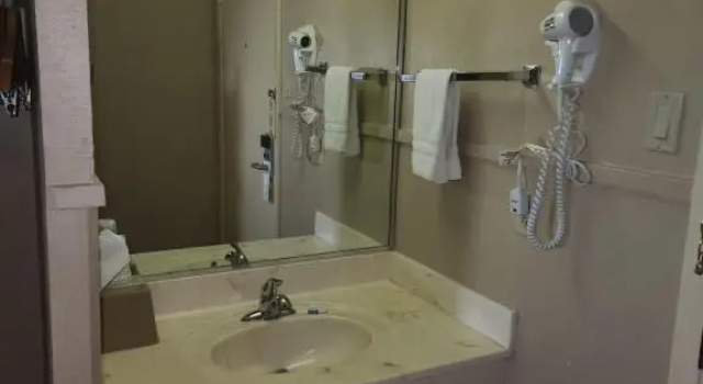 Двухместный номер Economy Colonial Inn Monahans TX