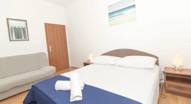 Apartments Pavla i Niko, Забронировать Апартаменты/квартира Отели Сплитско-Далматинской жупания с парковкой, Парковка