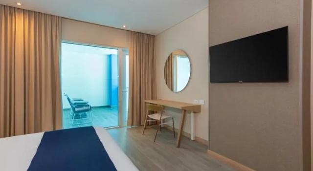 Четырёхместный номер Standard Aquamare Hotel