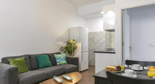 Homeabout Prado Apartment I (2Br 2Bt), Забронировать Апартаменты/квартира Мадрид Провинция Мадрид, рядом с Neptuno Square
