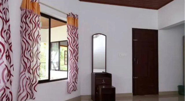 Lovedale Lakeside Homestay, Забронировать Отель Недорогие отели Аллеппи, недорогие