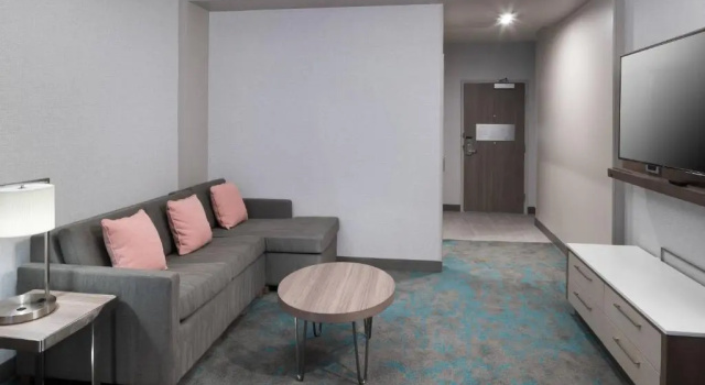 Люкс Courtyard by Marriott Houston Heights/I-10