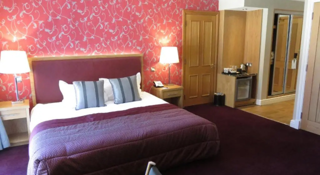 Номер Standard Carden Park Hotel, Golf Resort and Spa