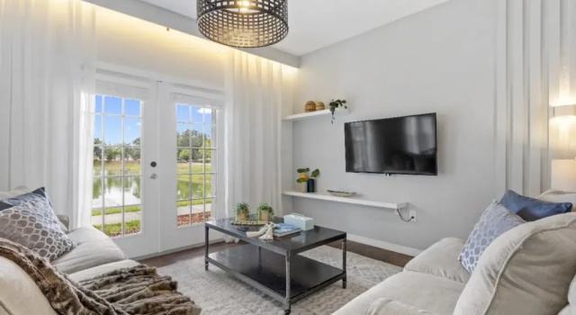 4 Bedroom 3 Bathroom Lucaya Village 26-108, Забронировать Отель Отели Киссимми с парковкой, Парковка