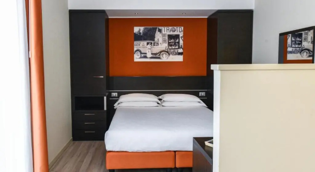 Двухместный номер Standard с балконом Hotel Vienna