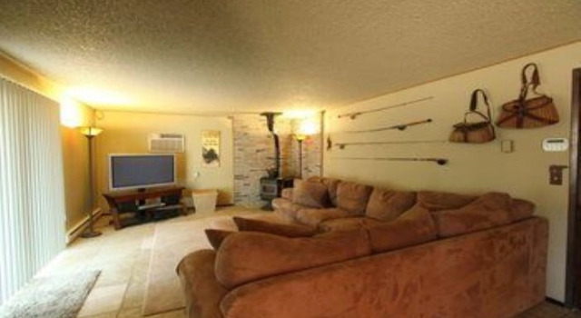 The Sisters Moose, Забронировать Отель Отели Bachelor 3 звезды, 3*