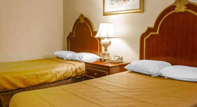 Econo Lodge Chesterton, Забронировать Отель Честертон Индиана