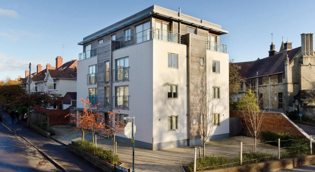 Cosy Boutique Apartment in Colourful Bristol, Varaa Boutique-hotelli Bristol hotellit, joissa on uima-allas, Uima-allas