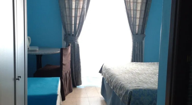 Guest House Meret, Забронировать Отель «постель и завтрак» Вокзал Термини Номентано