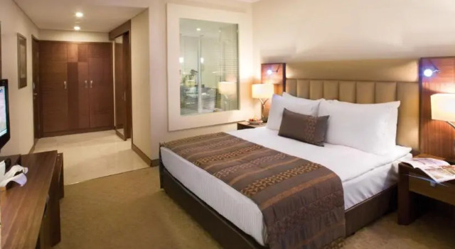Двухместный номер Superior Mövenpick Hotel Izmir