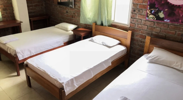 Трёхместный номер Standard Hostal Maresía