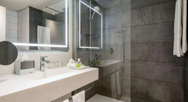 Superior Double room NH Collection Berlin Mitte Am Checkpoint Charlie