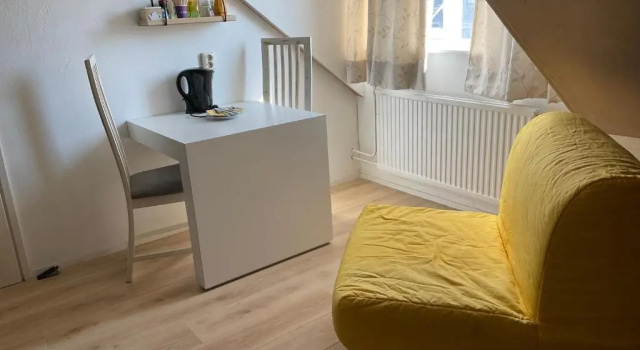 B&B Holiday 44, Забронировать Отель «постель и завтрак» Энкхейзен West-Friesland