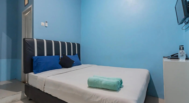 Люкс Jabrix Hotel Mitra RedDoorz