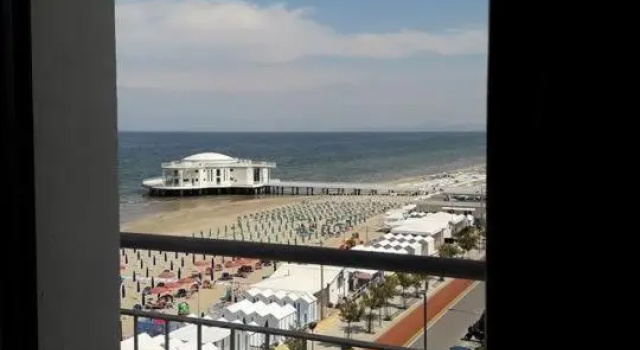 Двухместный номер Standard с балконом и с видом на море Hotel Beaurivage