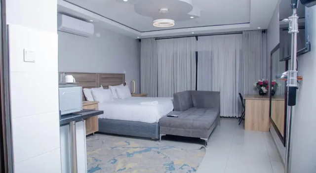 Palm Leaf Hazeldene Kwekwe With Pool - 2333, Rezerwuj Apartament Kwekwe Midlands Province