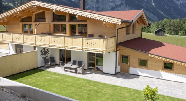 Chalet Leßner Leutasch 23813, Забронировать Шале Отели Лойташ с парковкой, Парковка